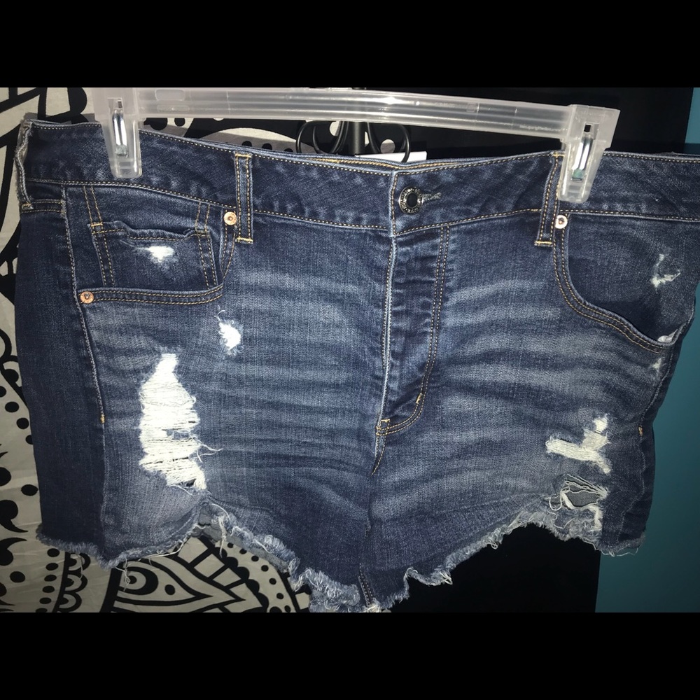 AE Shorts